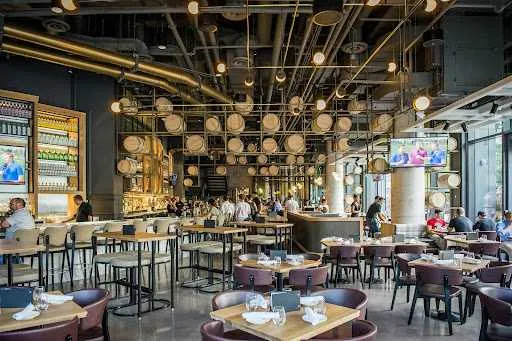 Một thiết kế quán cafe theo phong cách Maverick 