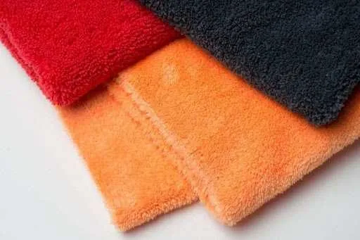 Đặc điểm và ứng dụng của vải microfiber trong đời sống