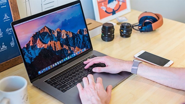 Dân văn phòng có nên dùng macbook không? Gợi ý mẫu một số mẫu MacBook