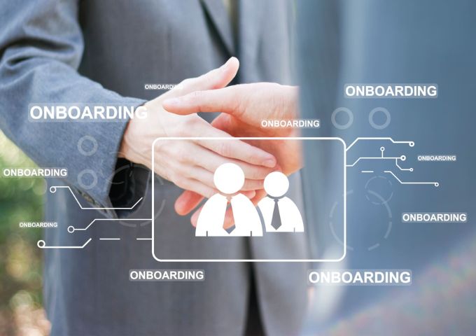 Onboarding là gì? Quy trình Onboarding 03 bước cực hiệu quả